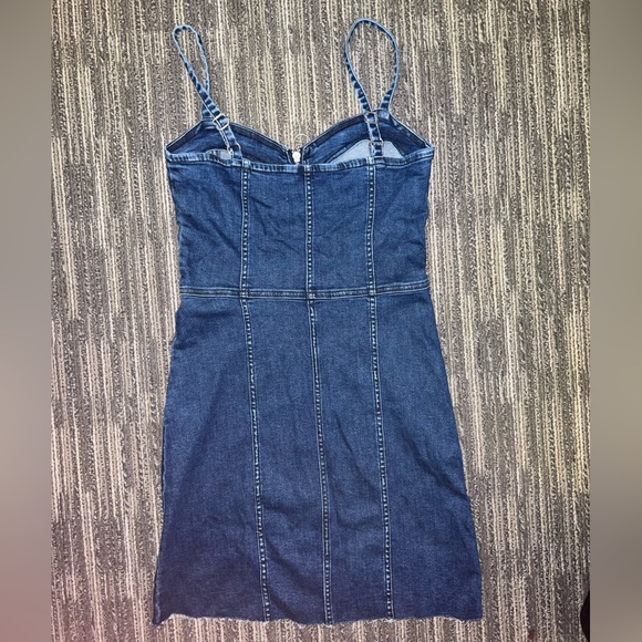 Zara Jean Dress - Picture 3 of 3
